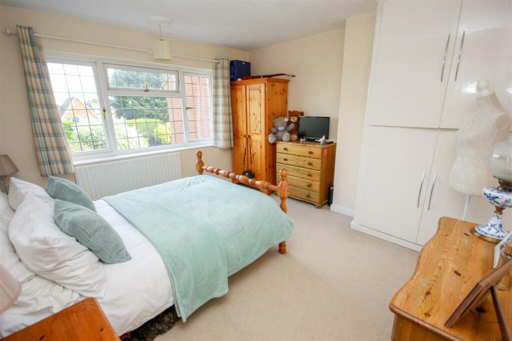 Bedroom 3.jpg