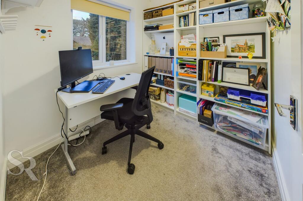 Bedroom Five / Home Office