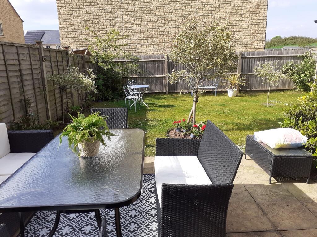 Garden - Summer Time