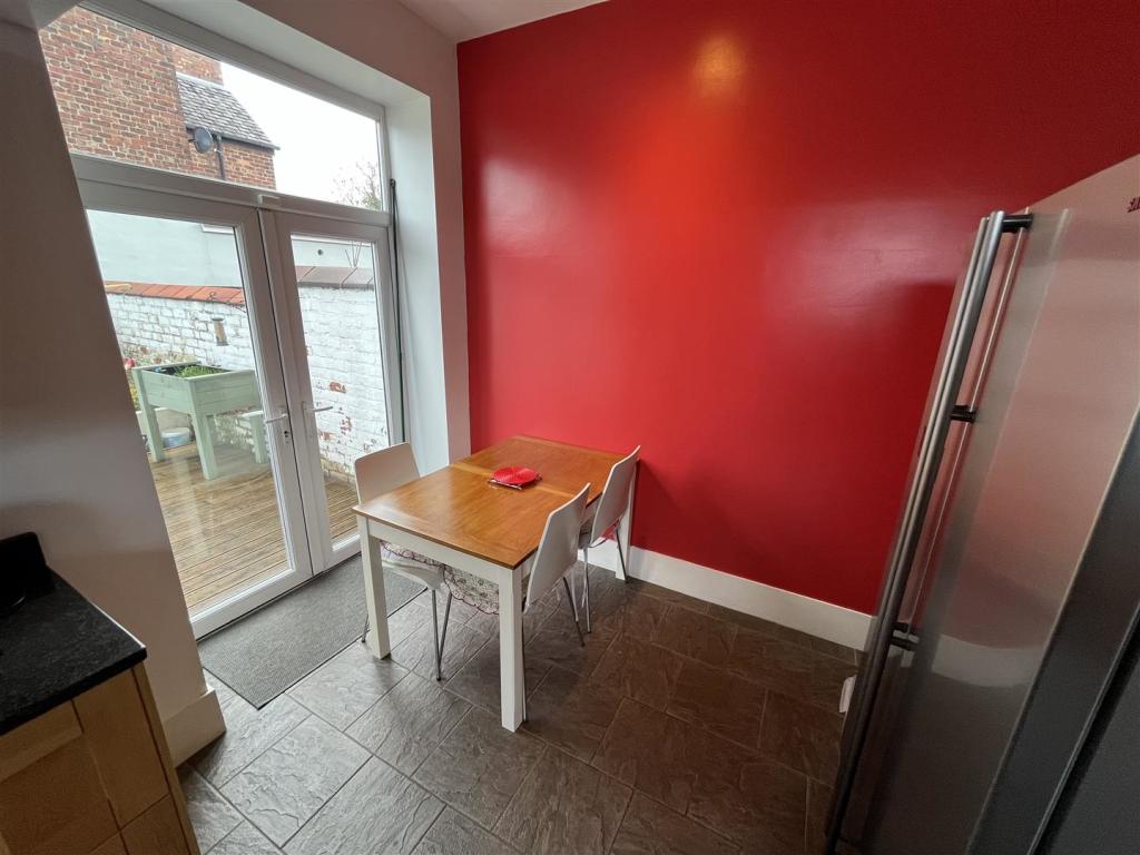 Dining Kitchen Aspect 3.jpg