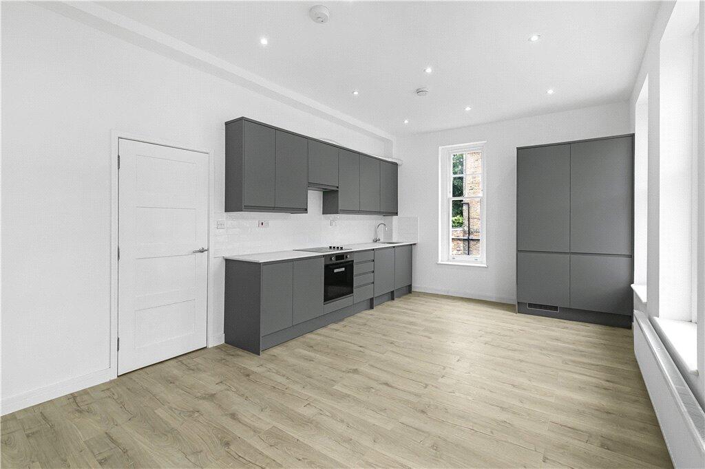 Kitchen/Reception