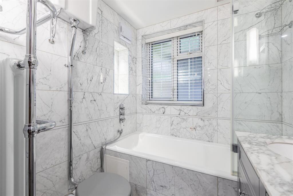 36 Birchwood, KT14 6DW - 7.jpg