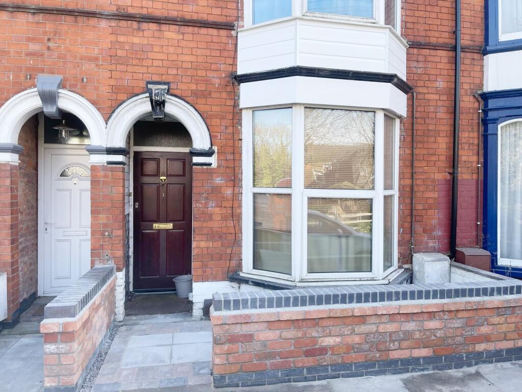 3 Boultham Ave