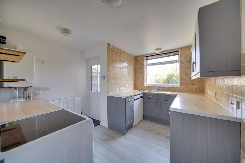 North End Road, Exning, CB8