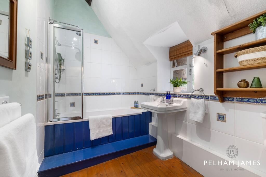 Bathroom, The Sanctuary, Gretton