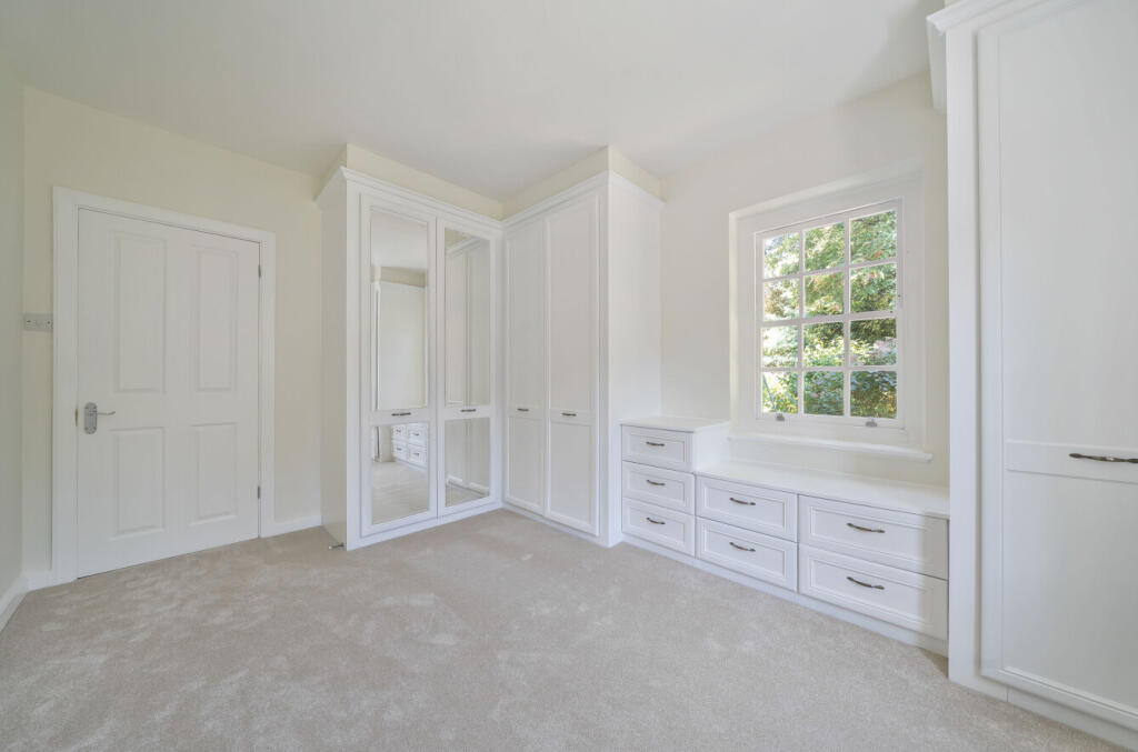 1335861-16-689a02...