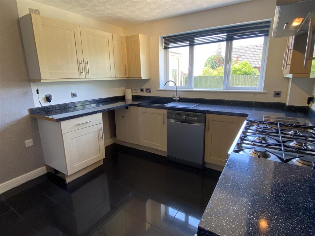 Plenty of space for appliances