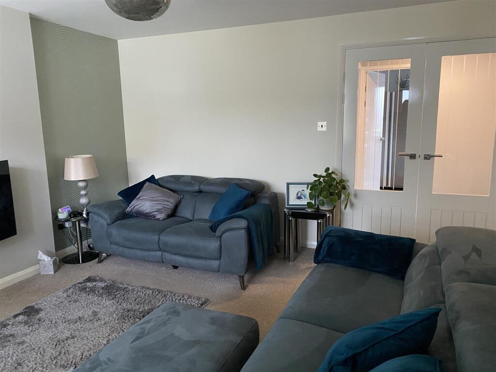 Lounge: