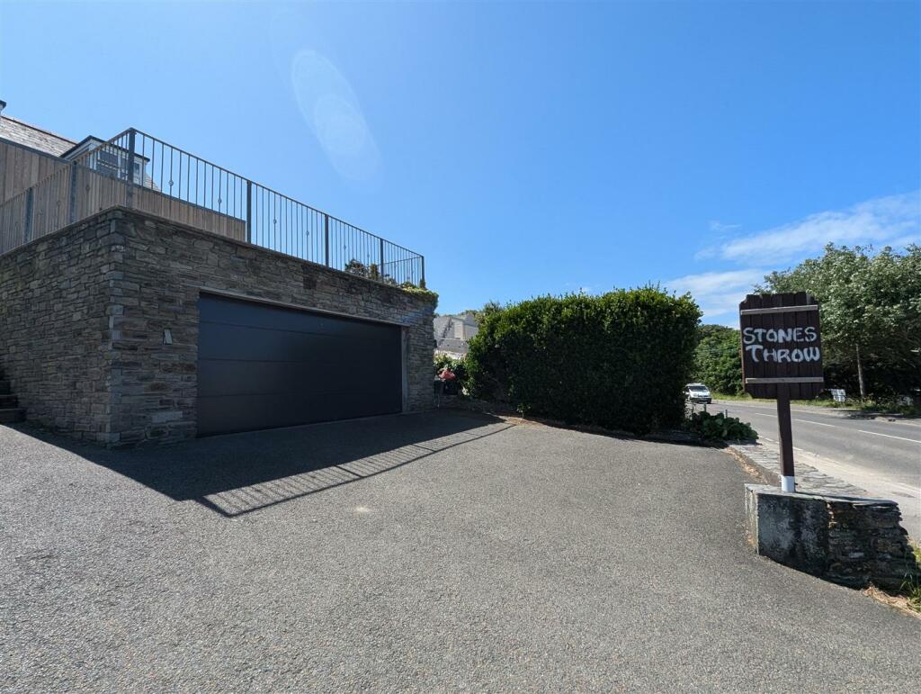 Double Garage &amp; Parking