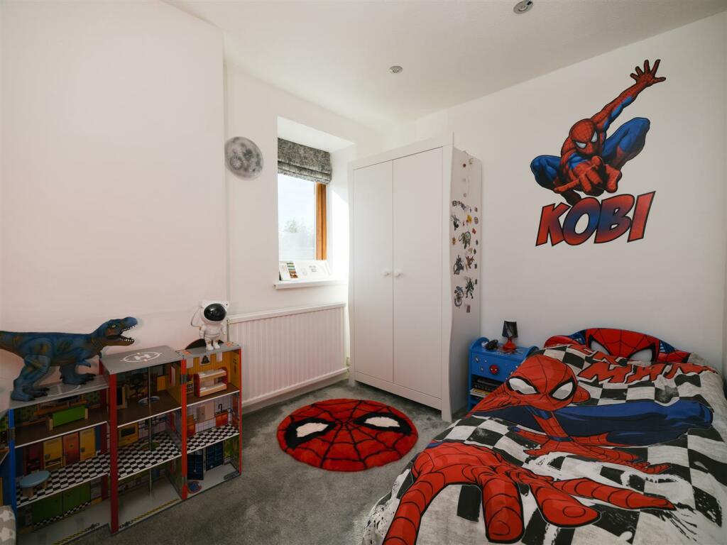 BEDROOM 3