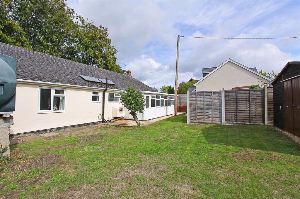 Rose Cottage, 17a Picket Piece (18).JPG