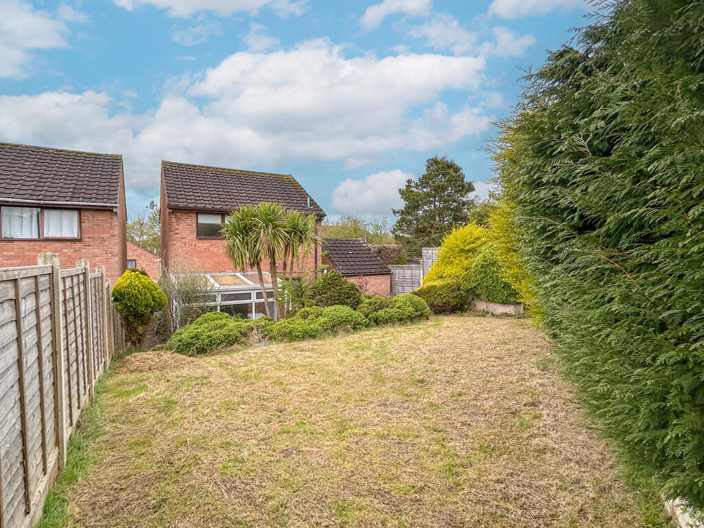 garden rear 2 blu...