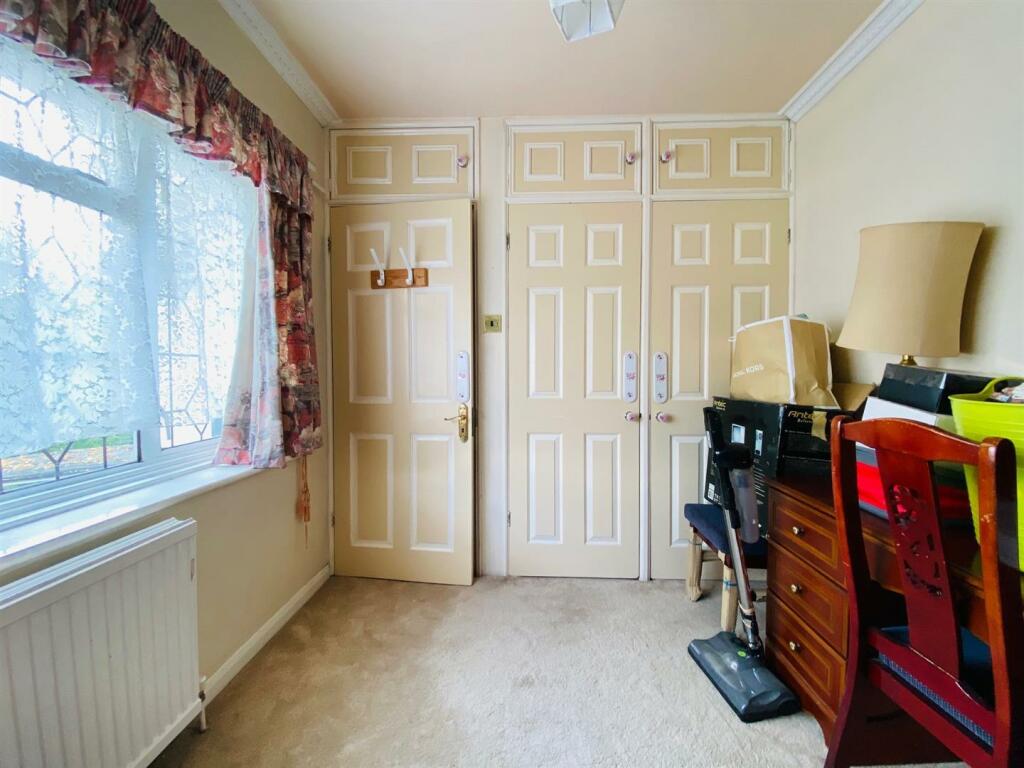 Bedroom6.jpg