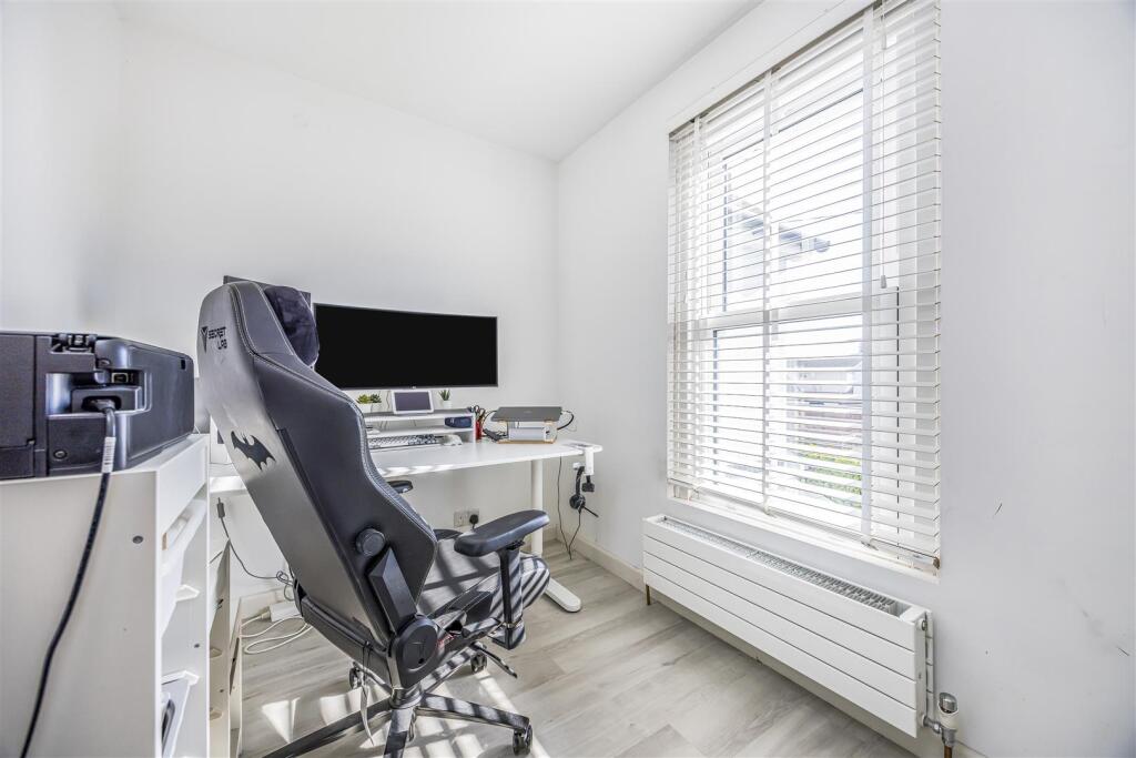 The Shambles, Selsmore Road, Hayling Island-Portic