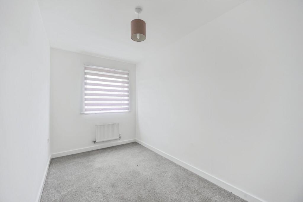 24langleyway-3.jpg