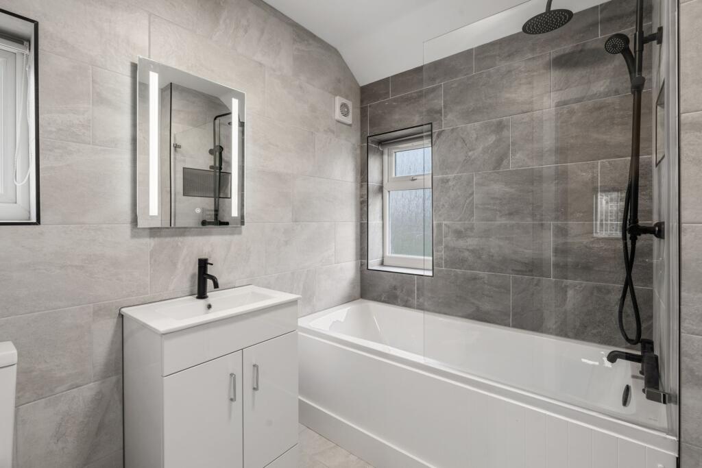 Belmont Road, Rednal, B45