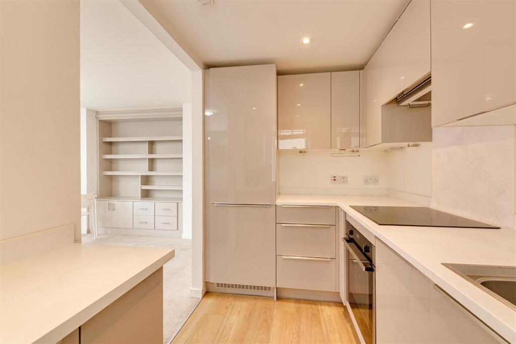 104 Royal Quay_11.jpg