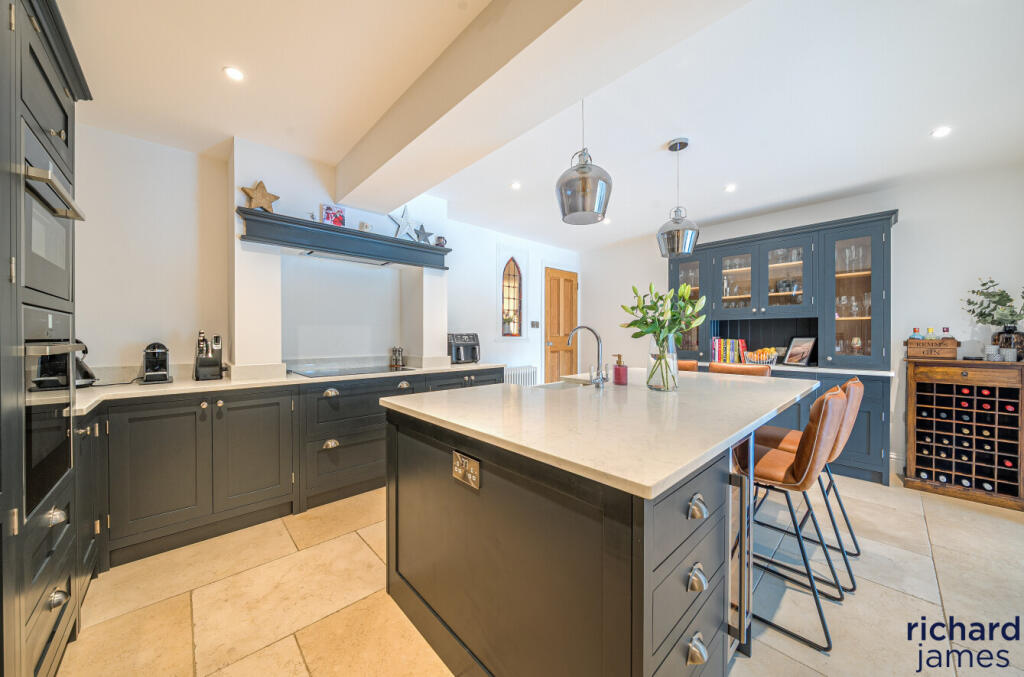 Bath Road, Old Town, Swindon, SN1