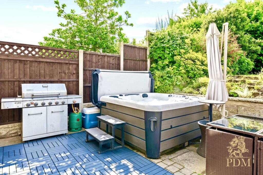 149 Hillside Road Bramcote NG9 3BJ