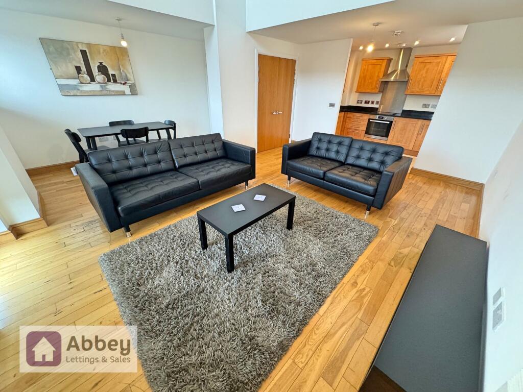 Open Plan Living and Kitchen Area