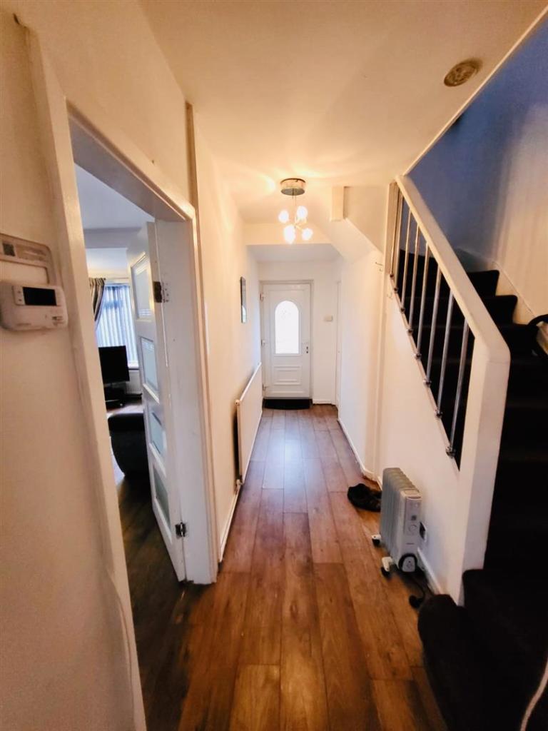 HALLWAY.jpg