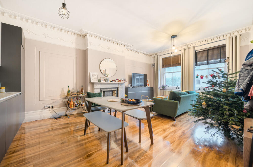 1387359-10-6937ee...