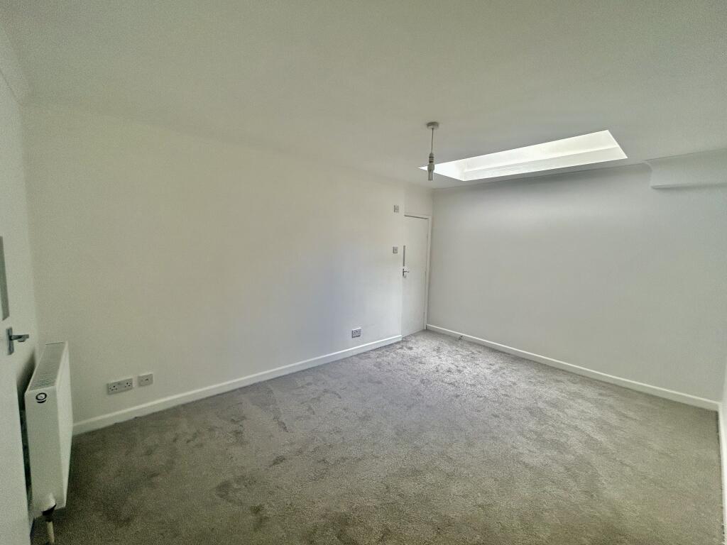 Bedroom Two Pic 2 .JPG