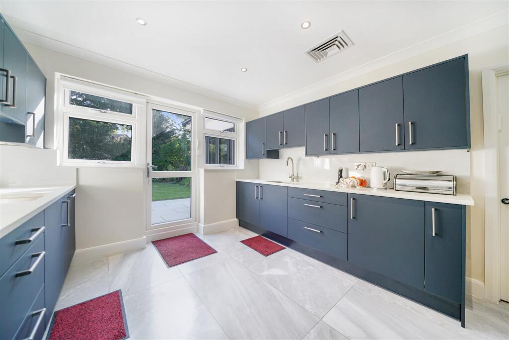 15 Morley Crescent - NpOuXQUNCVJfAiSUQNZC.jpg