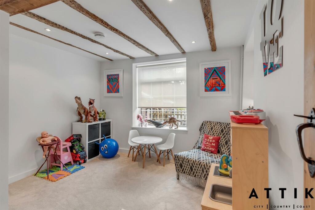 Gable Cottage, Bramfield, IP19 9H (14).jpg