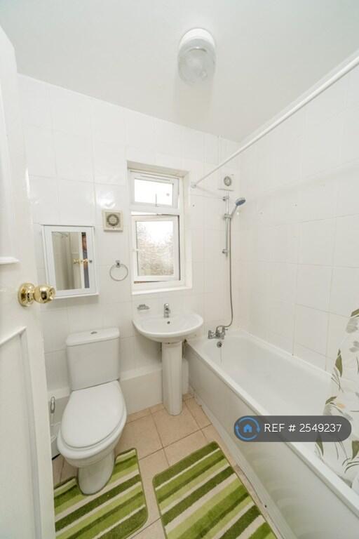 Full Fitted Bathroom 