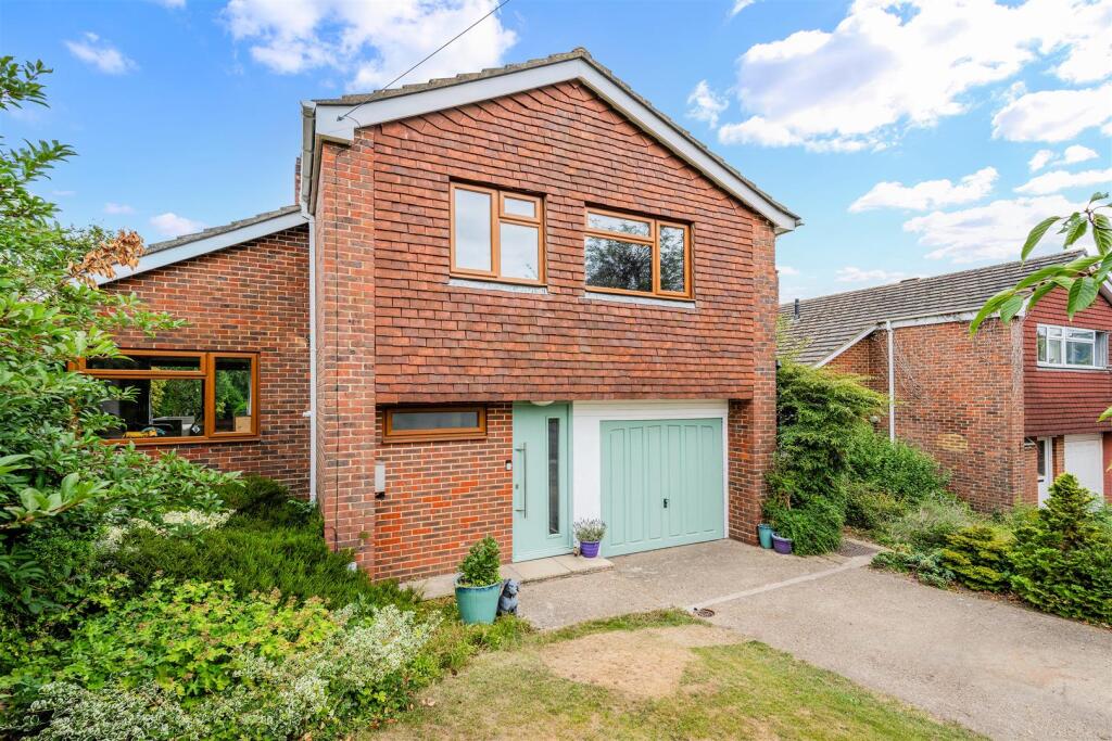 ROSE BUSHES, 63 (7).jpg