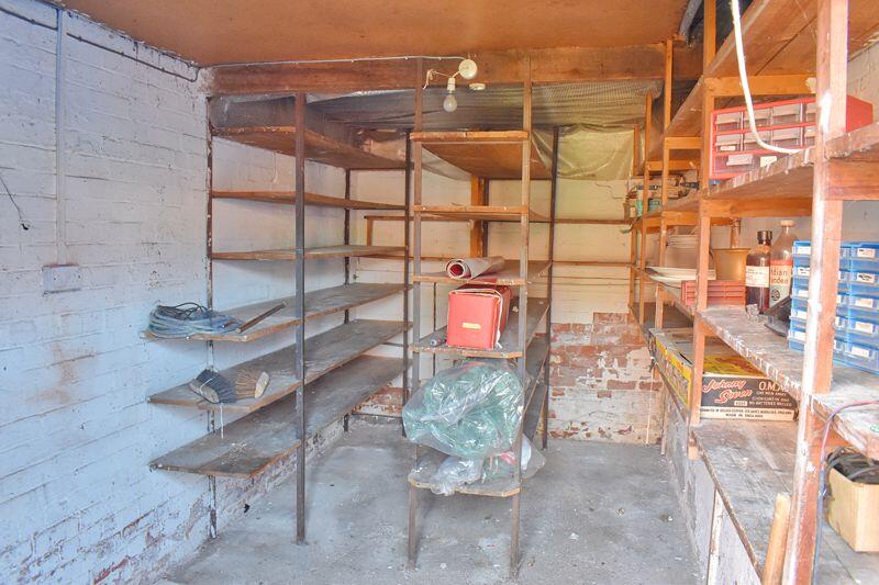 outbuilding