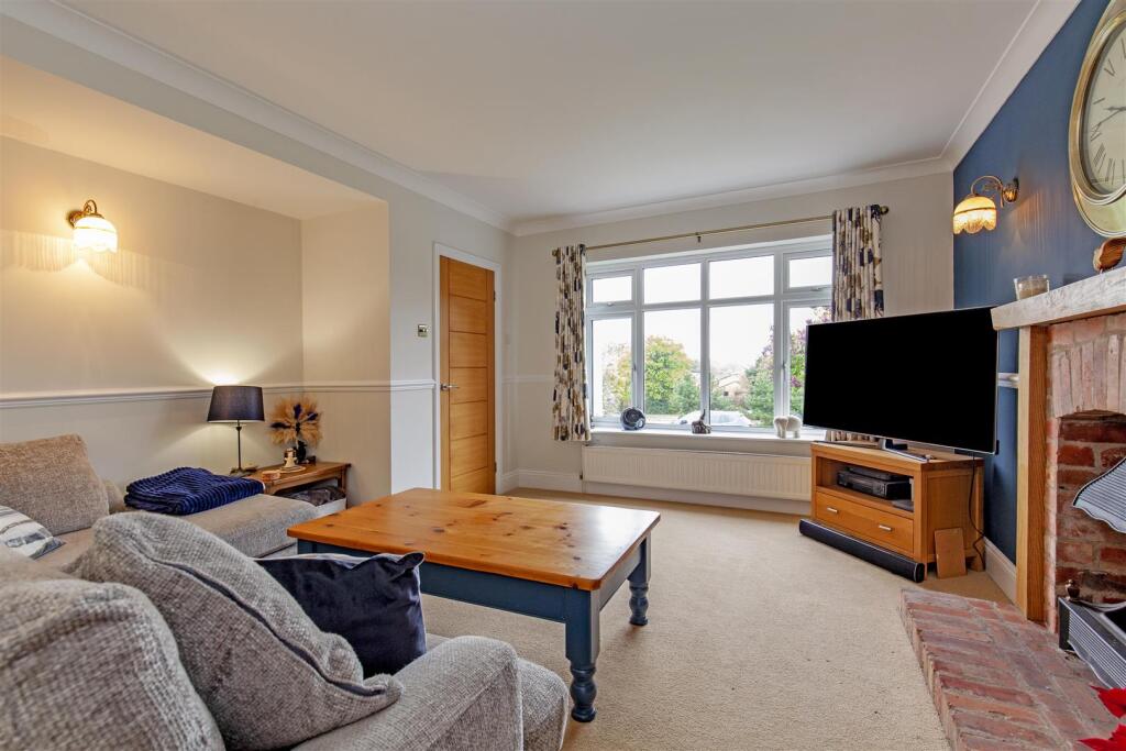 Reception Room-5.jpg