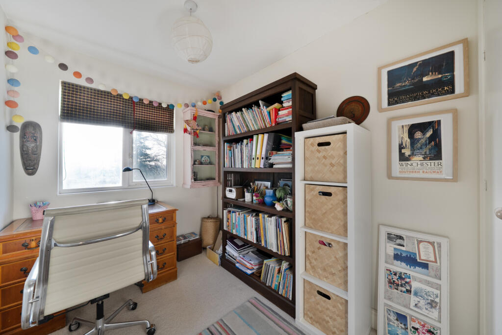 1393473-22-694a8d...