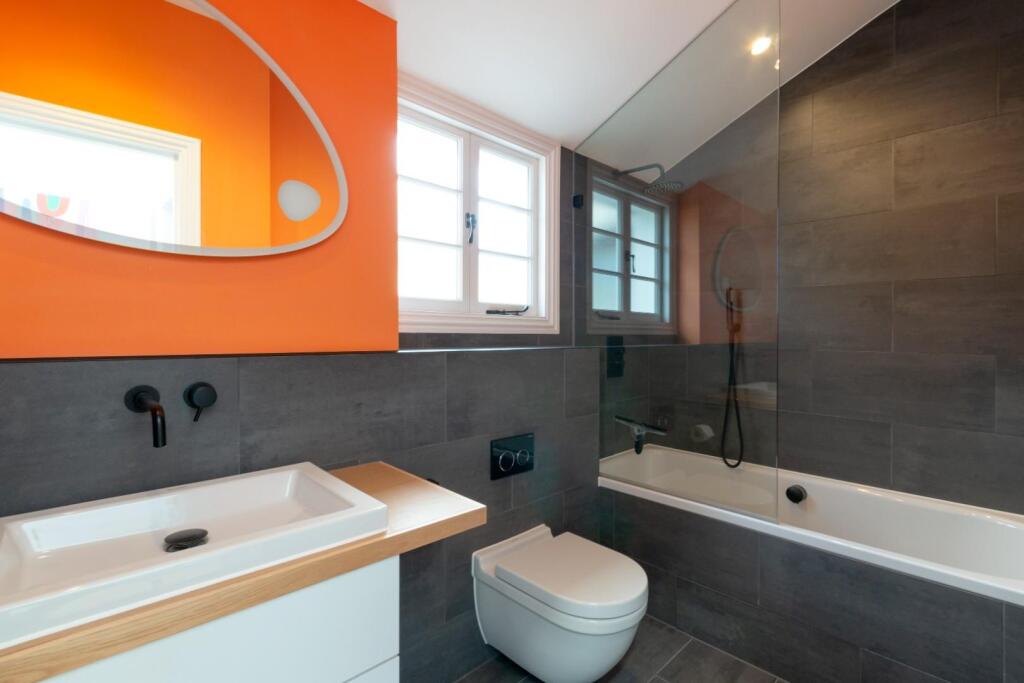 Elm Grove Road 109 Ph23.jpg