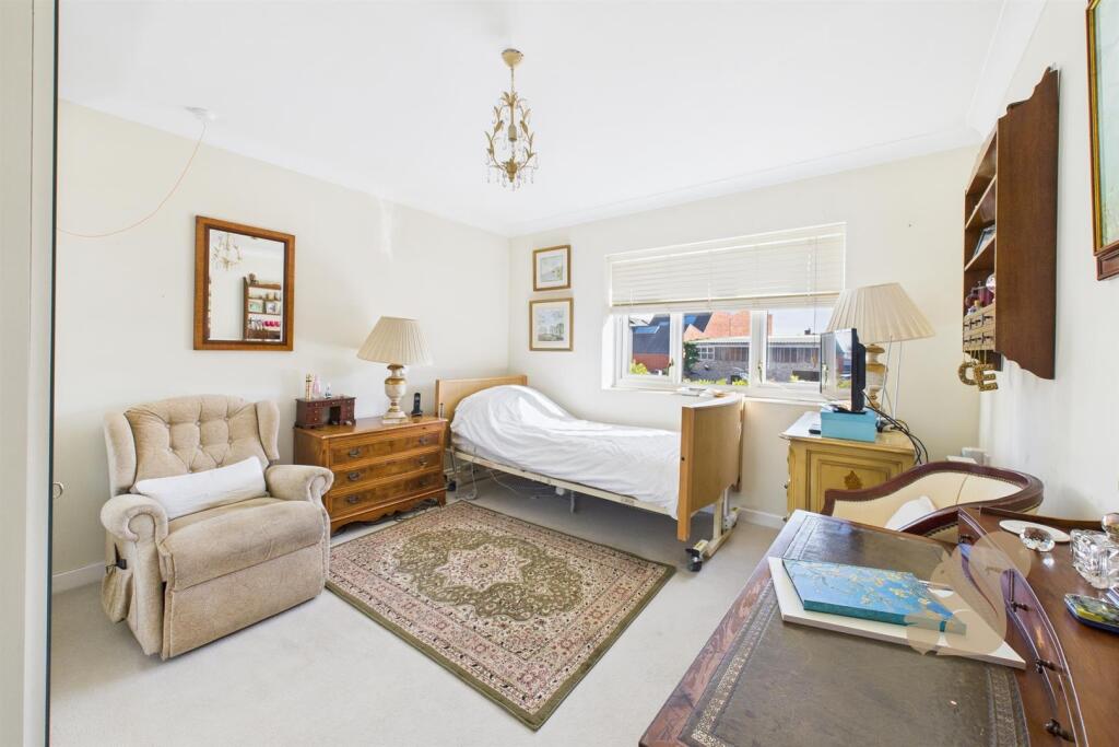 Principal Bedroom