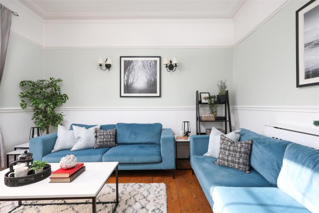 168 High Street 2.JPG