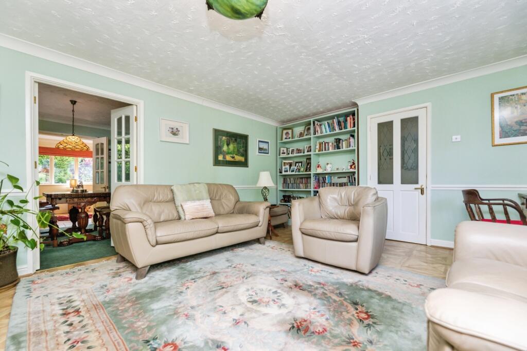 pbox-living_room-325953.jpg