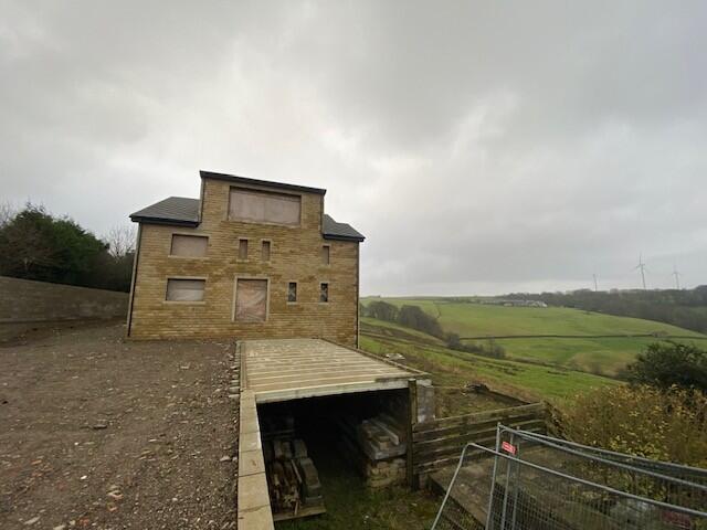 External 1 T202512231412.jpg