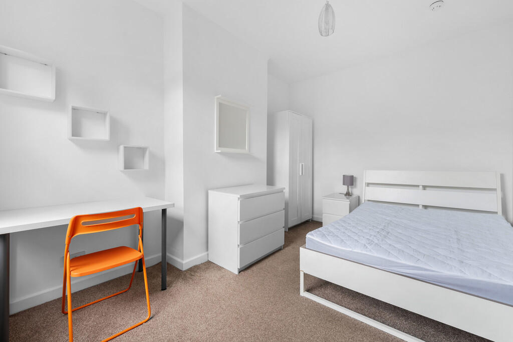 19 West Lorne Str...