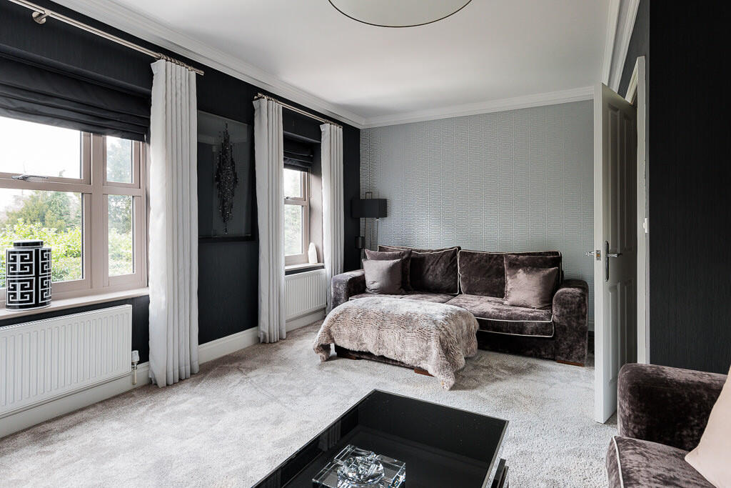 2_kensington_gard...