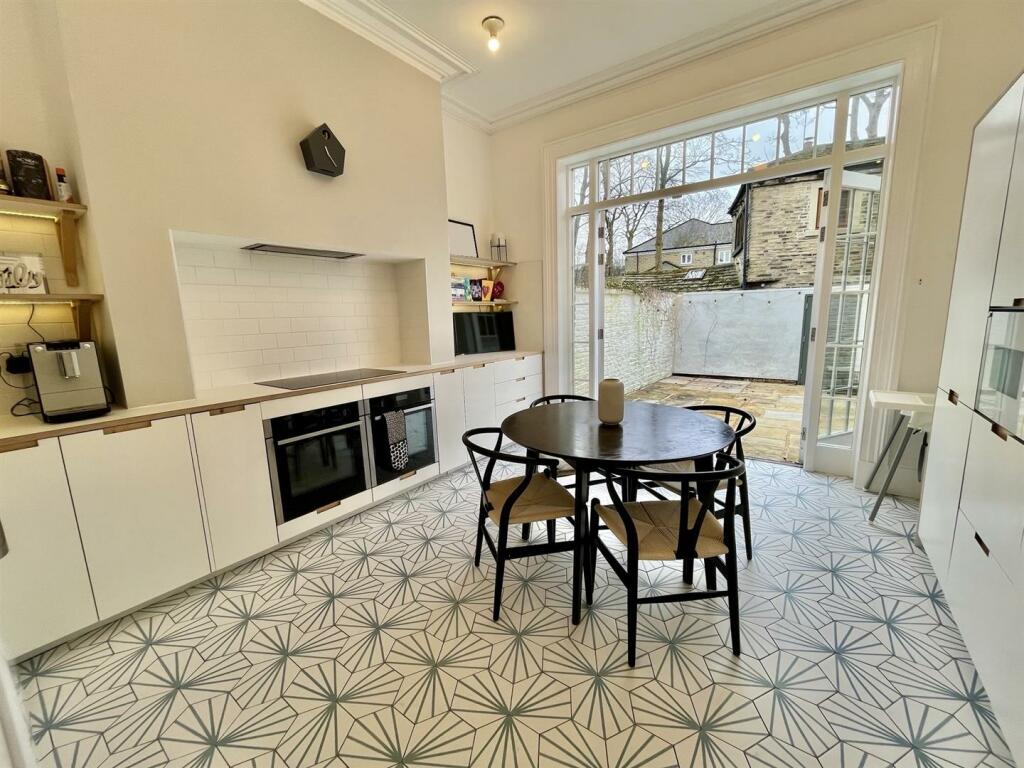 Bramleys Estate Agents - Halifax - Heathfield Terr