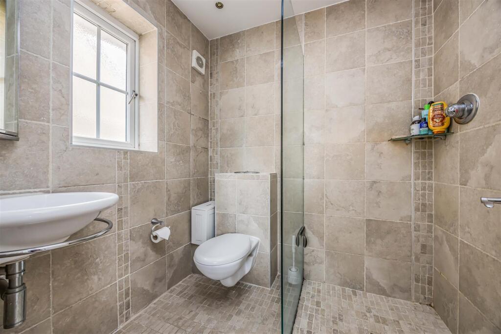 7 Pipit Close, Horndean-Small-PorticoMarketing-Nex