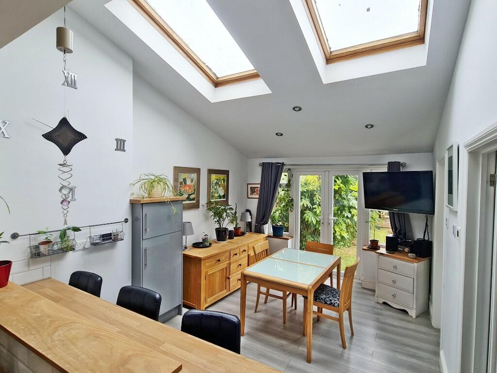 Kitchen/Breakfast Rm