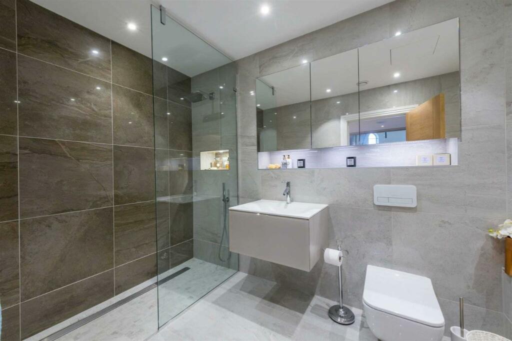 bath 2.jpg