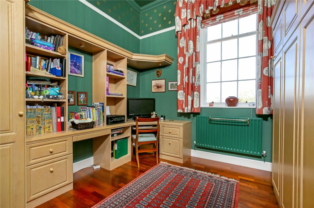 Study/Bedroom 2