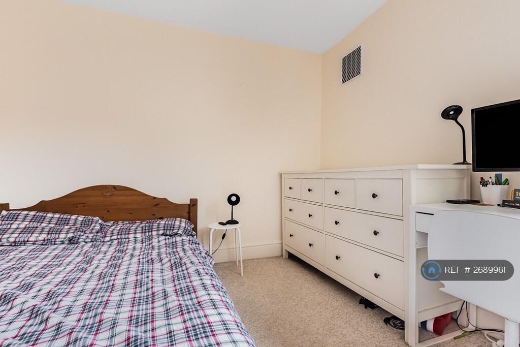 Bed 3