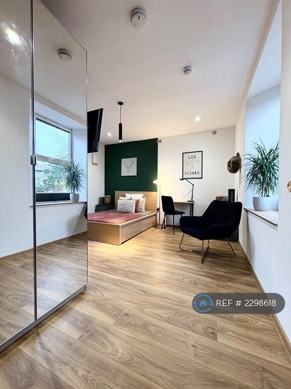 Room 1