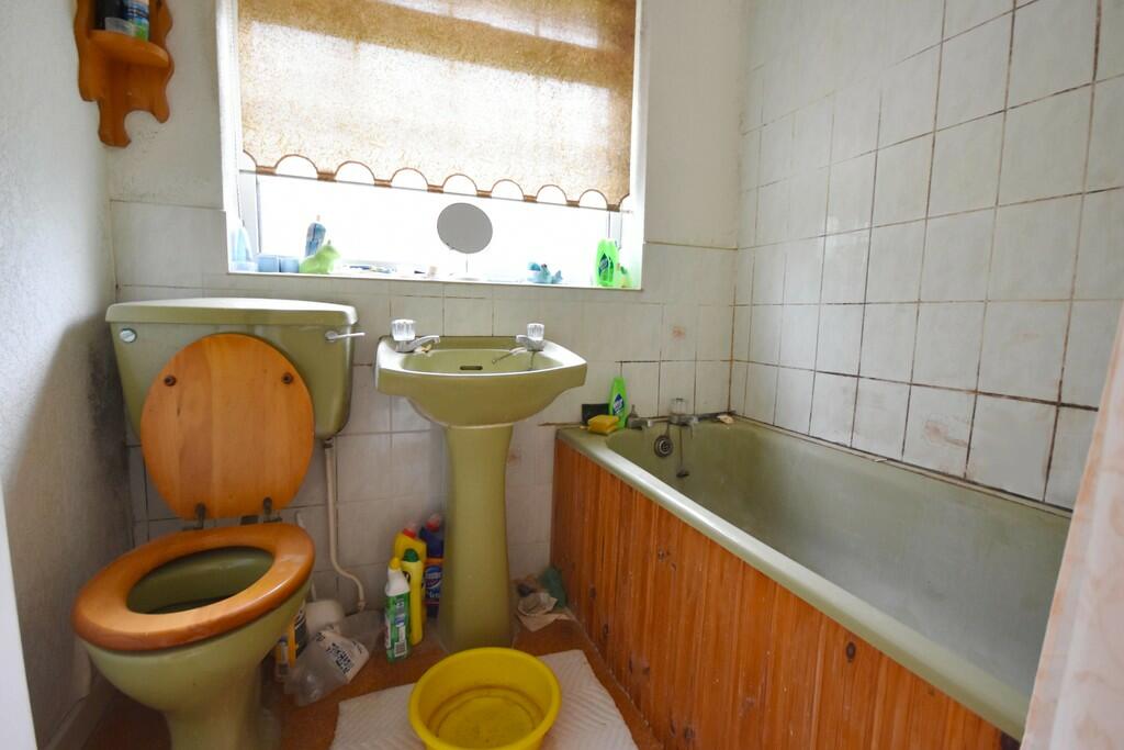 Bathroom-min