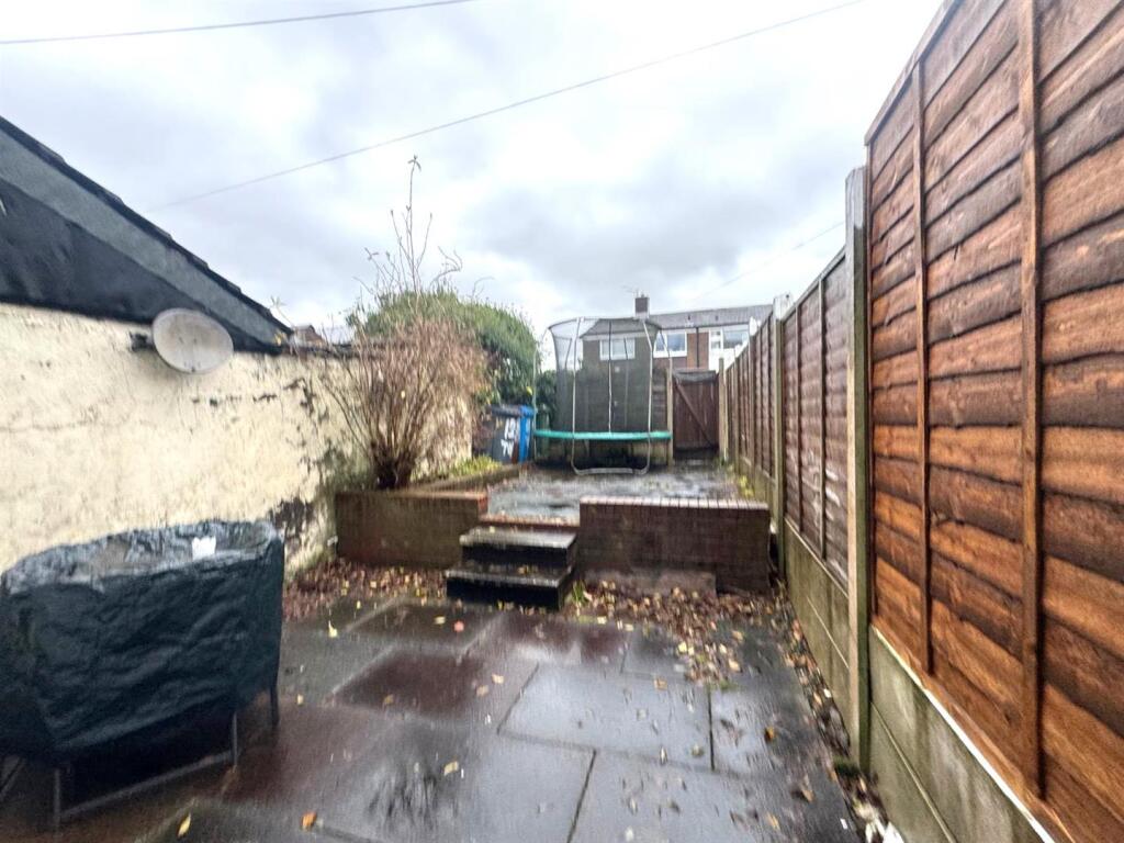 WhatsApp Image 2025-12-16 at 13.48.18 (5).jpeg